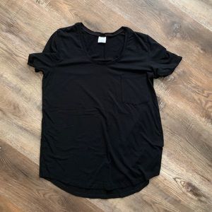 Jax & Lennon black tee